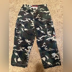 Vintage JNCO Jeans Camo Cargo Army Pants Embroidered Size 38x32 - Rough but Cool